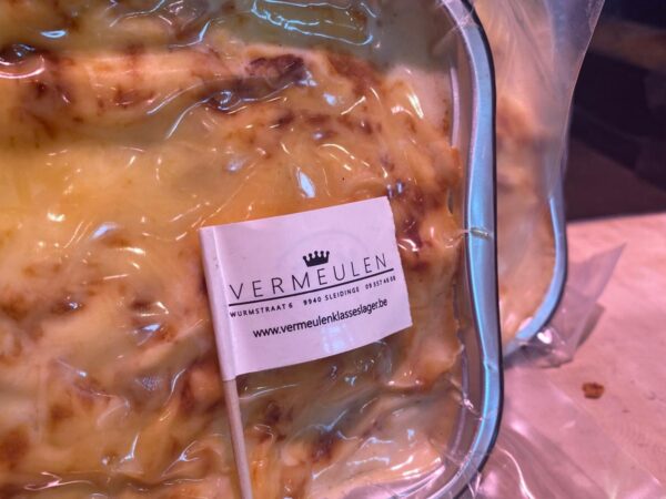 MACARONI